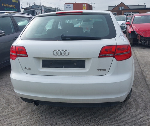 Reinforcer rear audi - rear, mk2